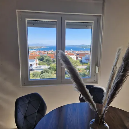 Nelly * Vodice